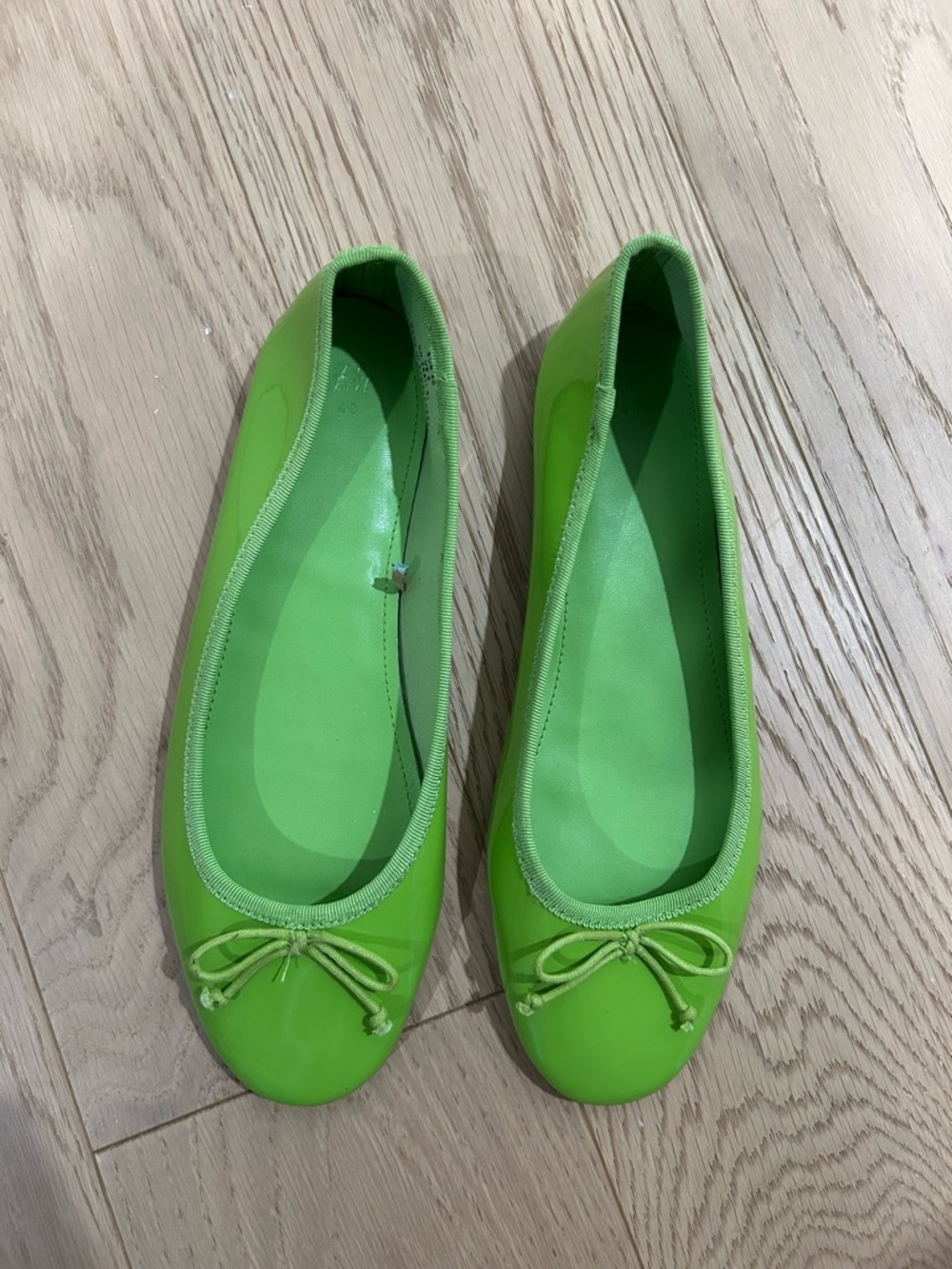 H&M Lime Green Women’s Ballet Flats with Bow